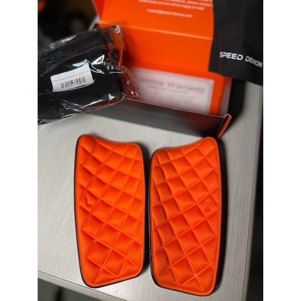 Speed Demon® V3 Carbon Fiber Pro Soccer Guards - Picture 2 of 4